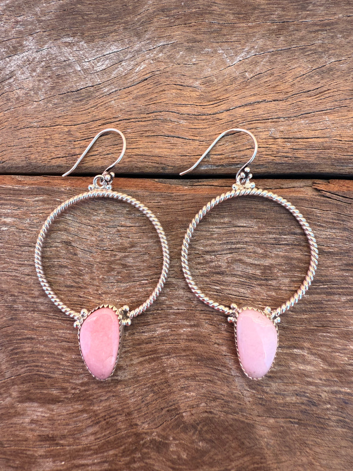 Lottie Hoop Earrings - Pink Conch Stones