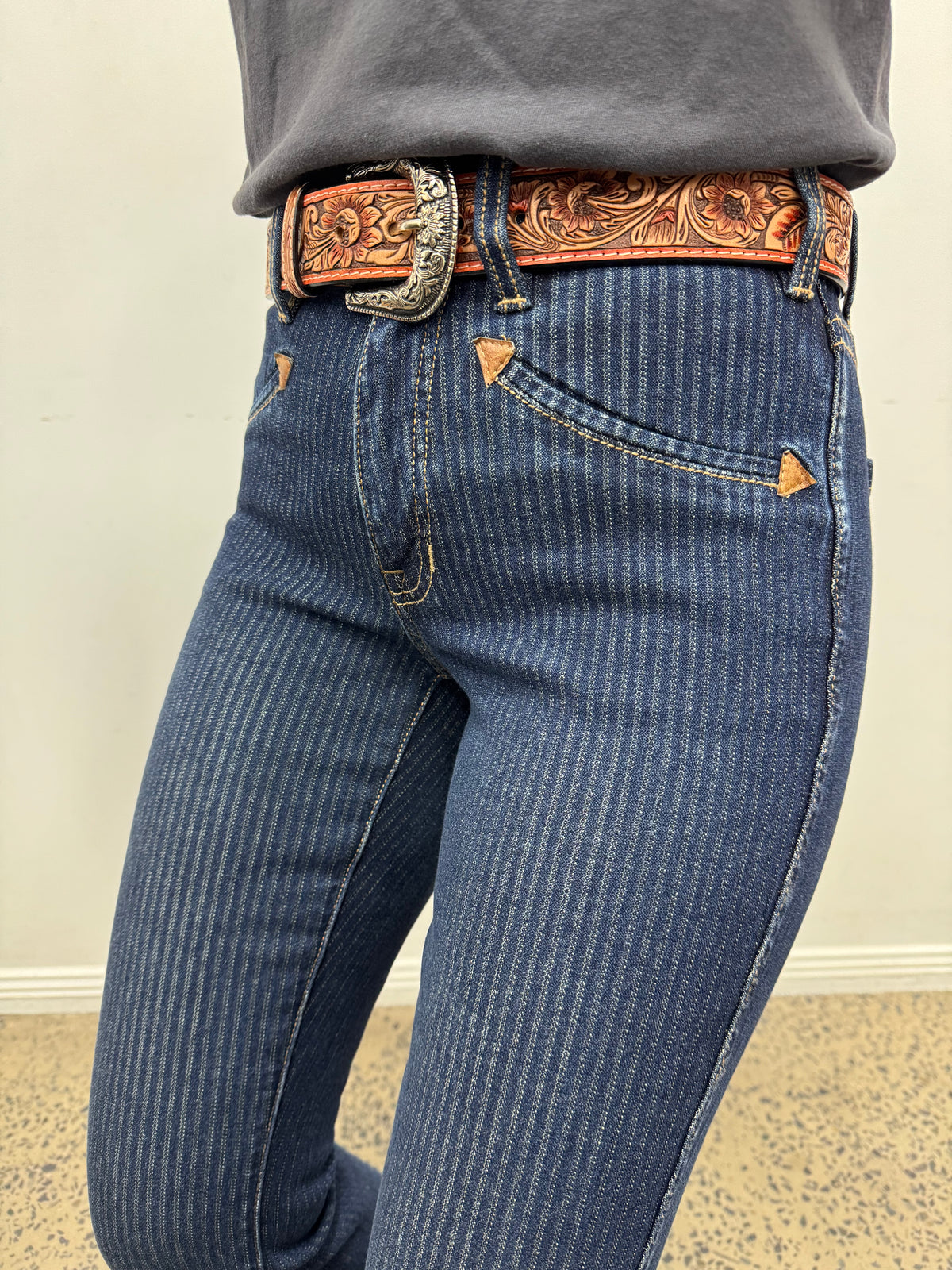 Rock & Roll Cowgirl Jeans - BW4HD07200 - Jacquard High Rise Bootcut