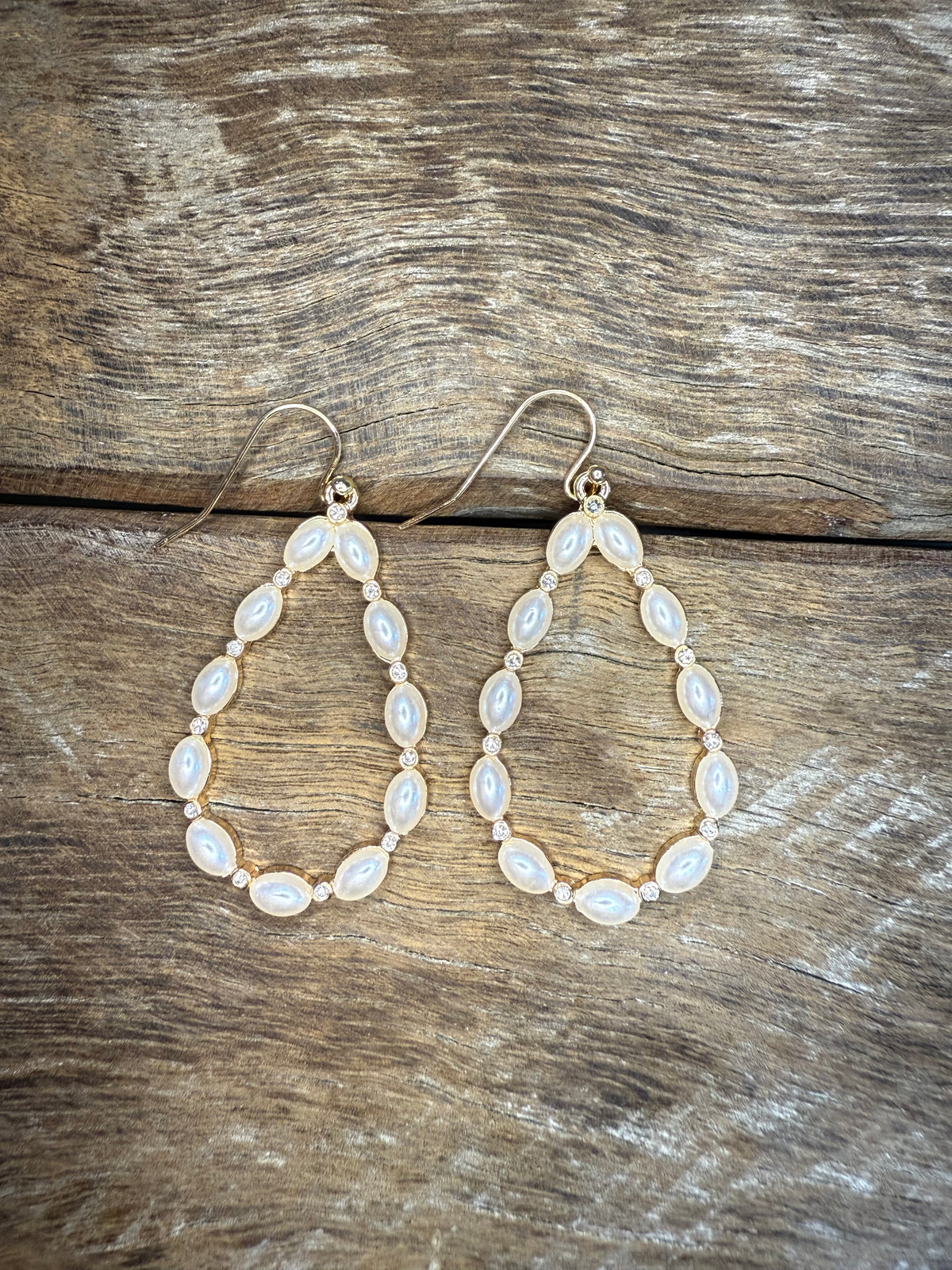 Earrings - Pearl Teardrop