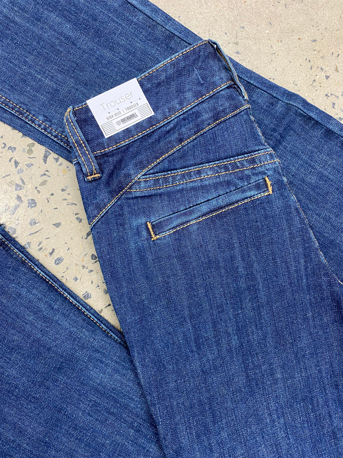 Rock & Roll Cowgirl Jeans - BW5HD07209 - Welt Pocket High Rise Trouser