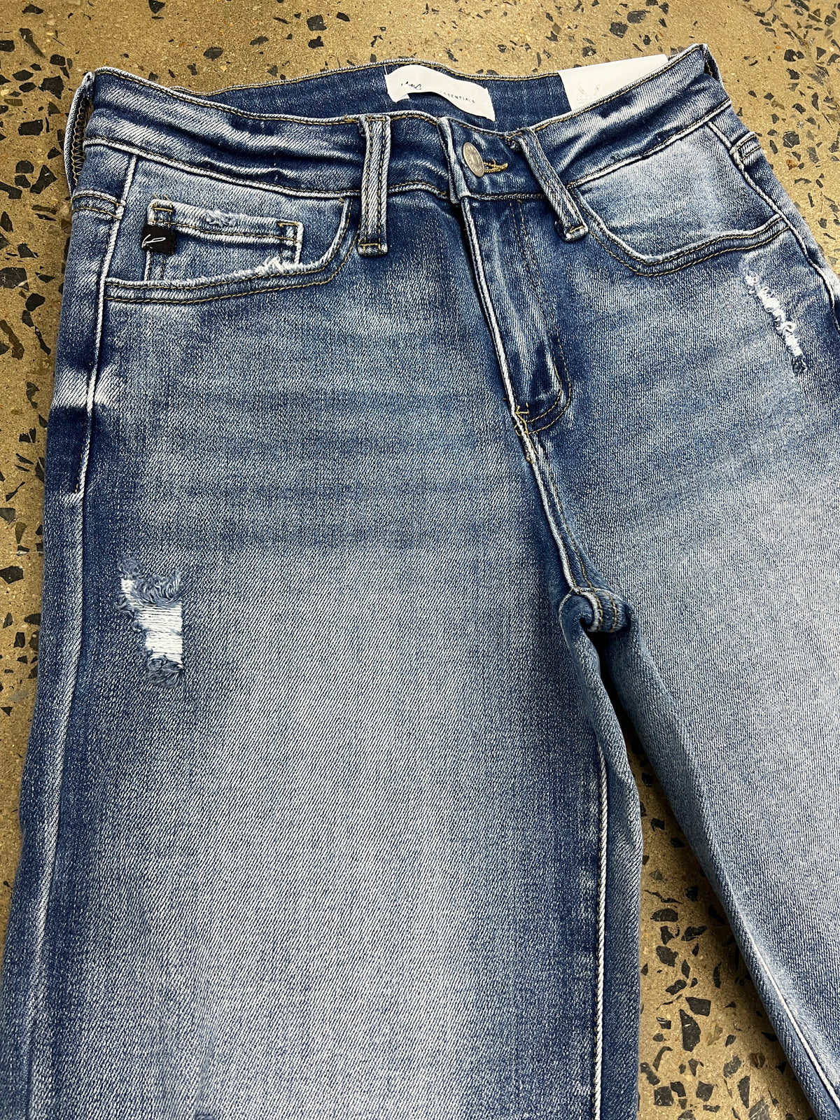 KanCan Jeans - Mid Rise Straight Leg (KC20064M)