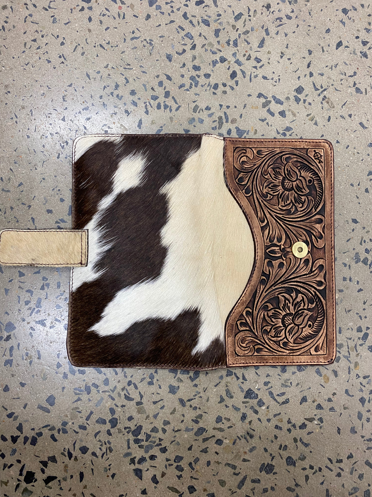 Ayla - Western Wallet