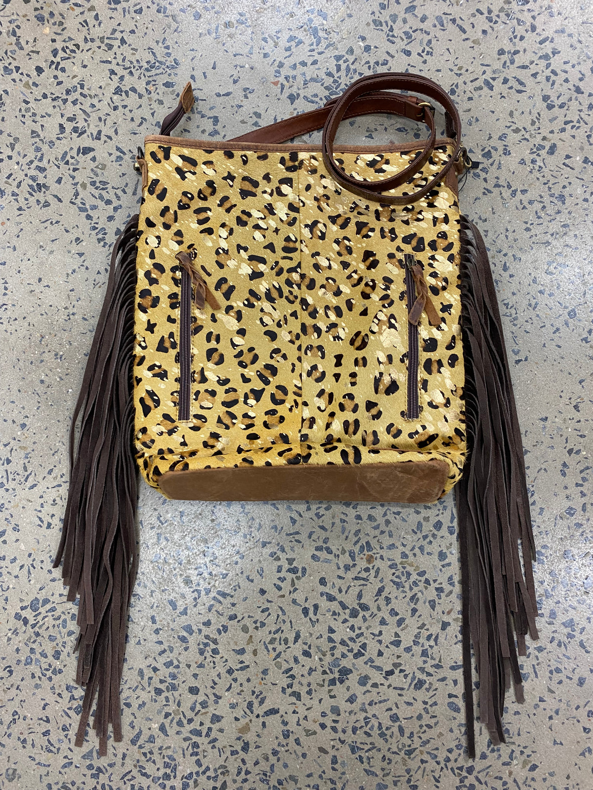 Zara - Cowhide and Leather Handbag