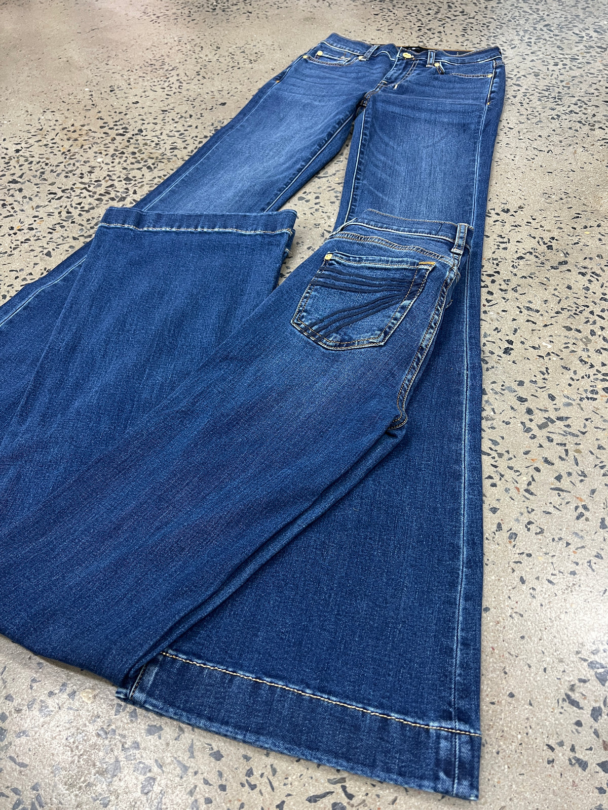 7 For All Mankind - Dojo Medium Melrose