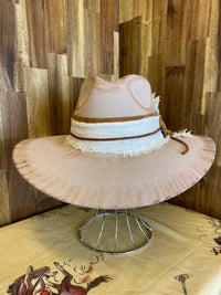 Pinch Front Felt Hat - Sand