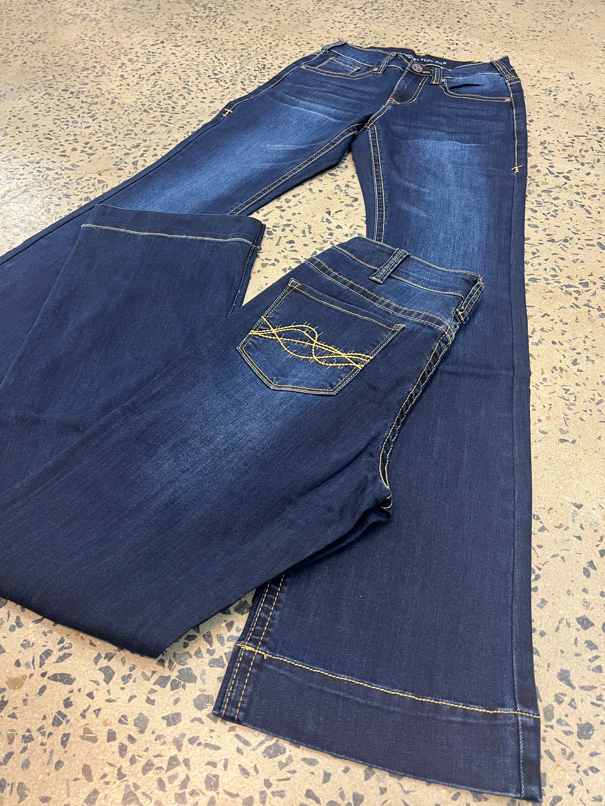 Cowgirl Tuff Jeans - Indigo Classic