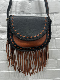 Sadie - Black & Tan Saddle Crossbody
