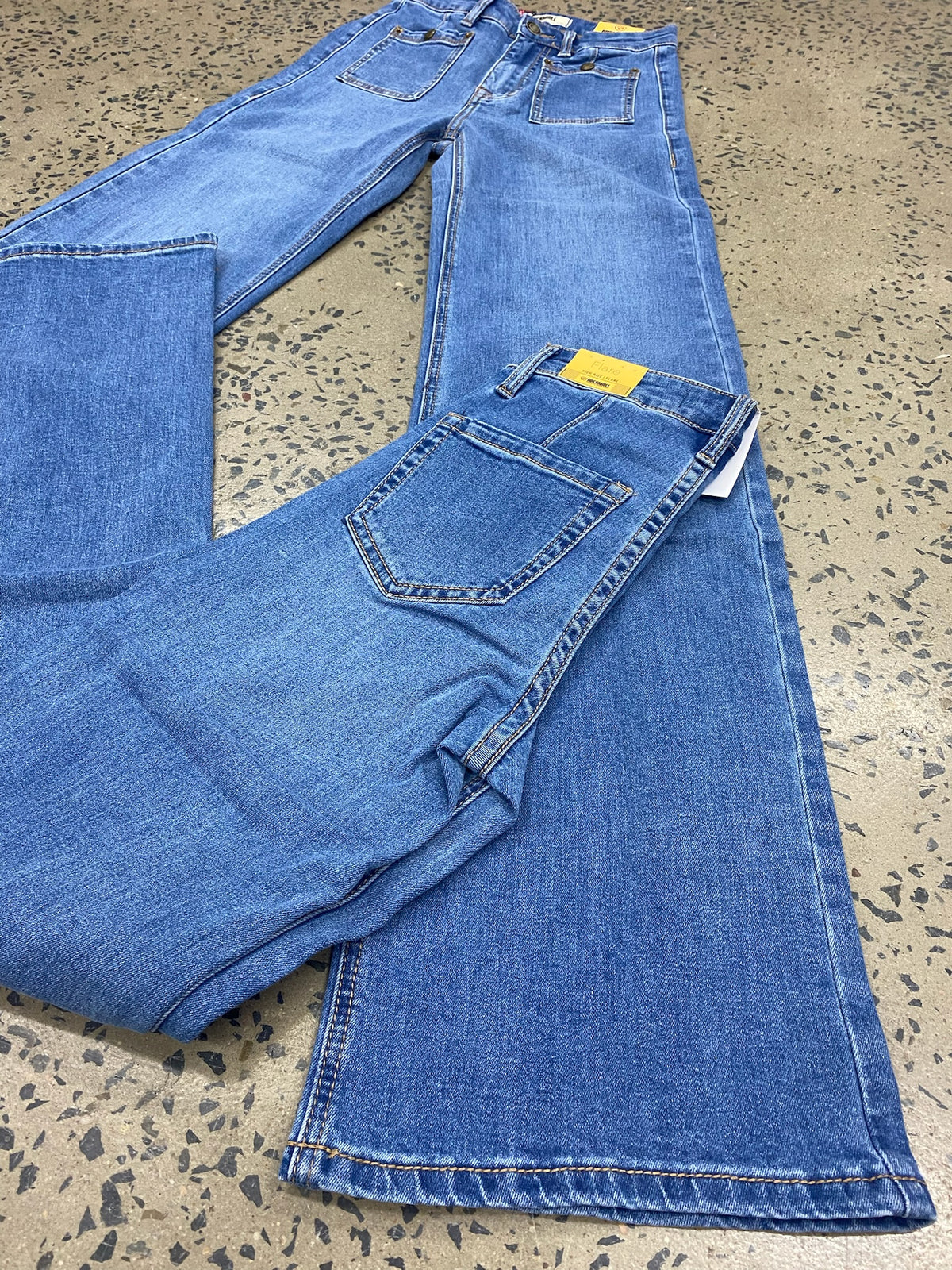 Rock & Roll Cowgirl Jeans - BW6HD07213 - Patch Pocket Relaxed High Rise Flare