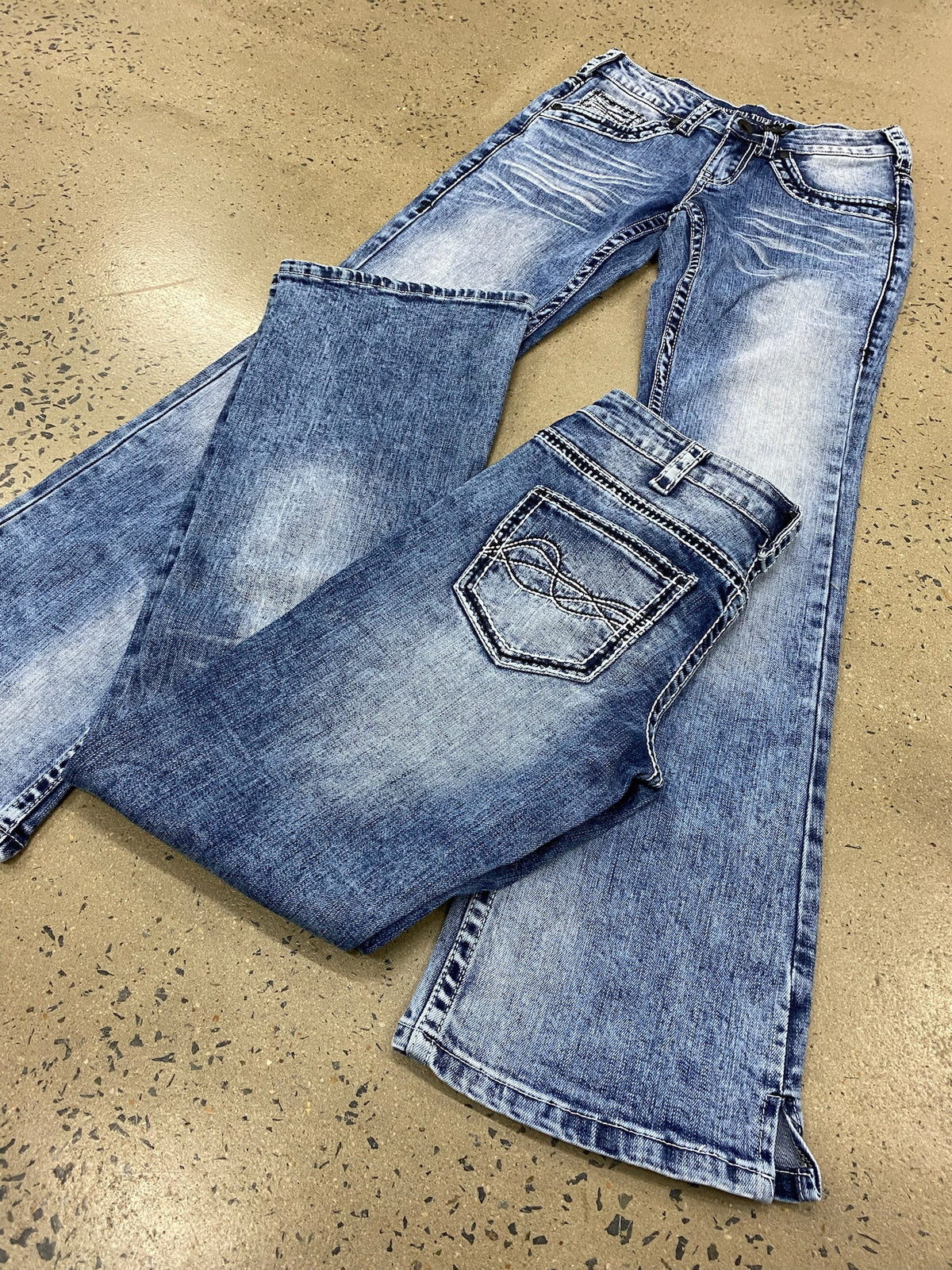 Cowgirl Tuff Jeans - DFMI Bleached