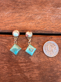 Braveheart Necklace & Earring Set - Pink Dahlia & Turquoise Stones