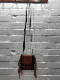 Maysie Black & Tan Crossbody Wallet