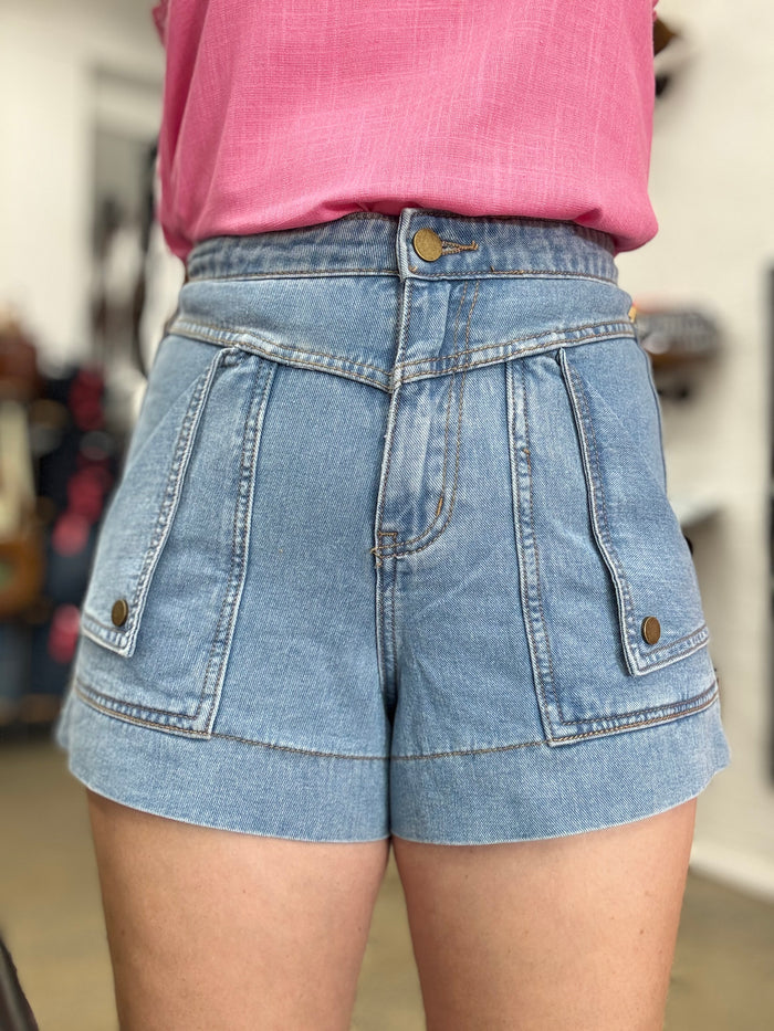 Polly Shorts - Light Denim High Waisted