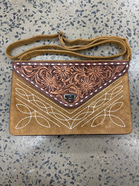 Hazelton - Crossbody (Tan)