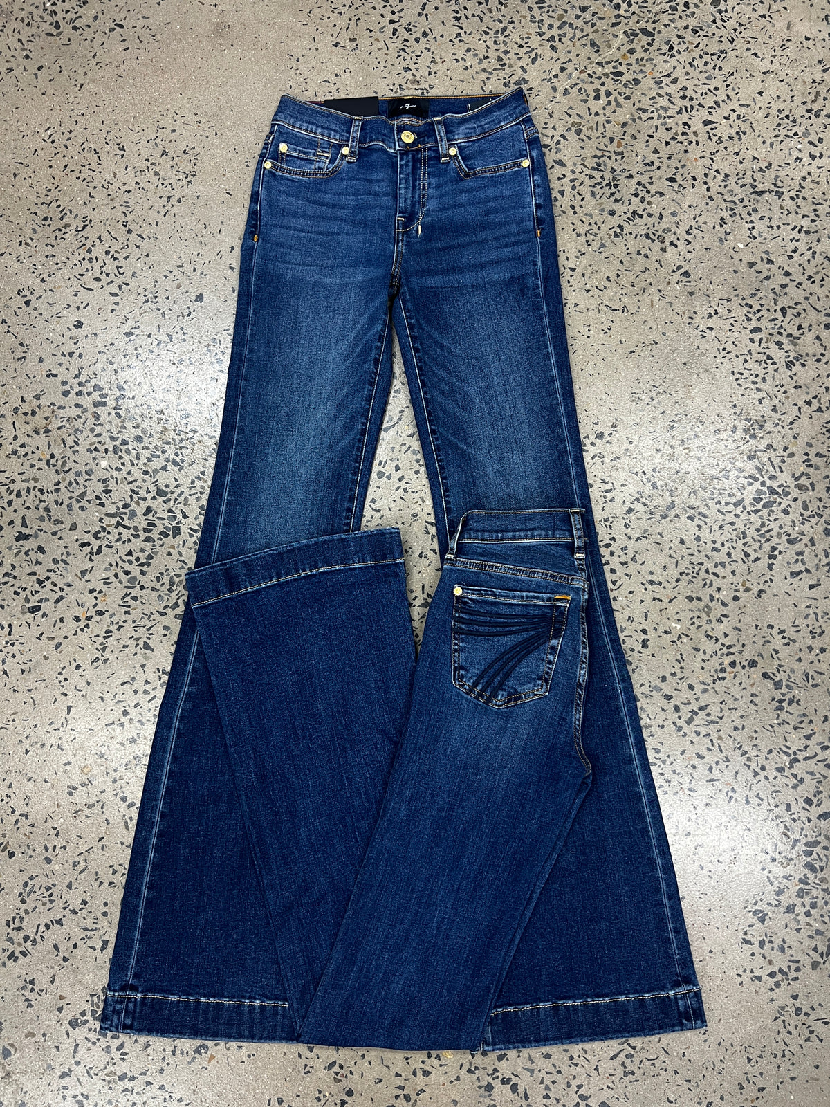 7 For All Mankind - Dojo Medium Melrose