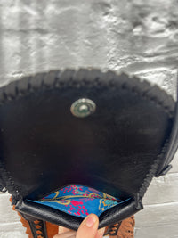 Maysie Black & Tan Crossbody Wallet