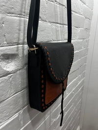 Connie Black & Tan Crossbody