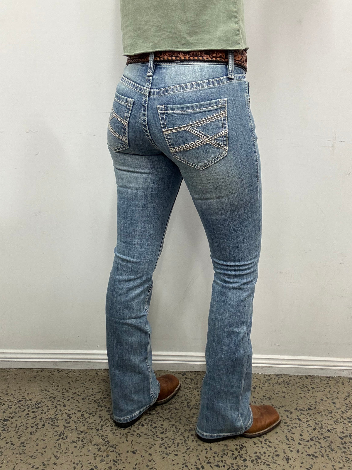 Rock & Roll Cowgirl Jeans - BW4RD06043 - Mid Rise Riding Fit