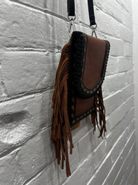 Maysie Black & Tan Crossbody Wallet