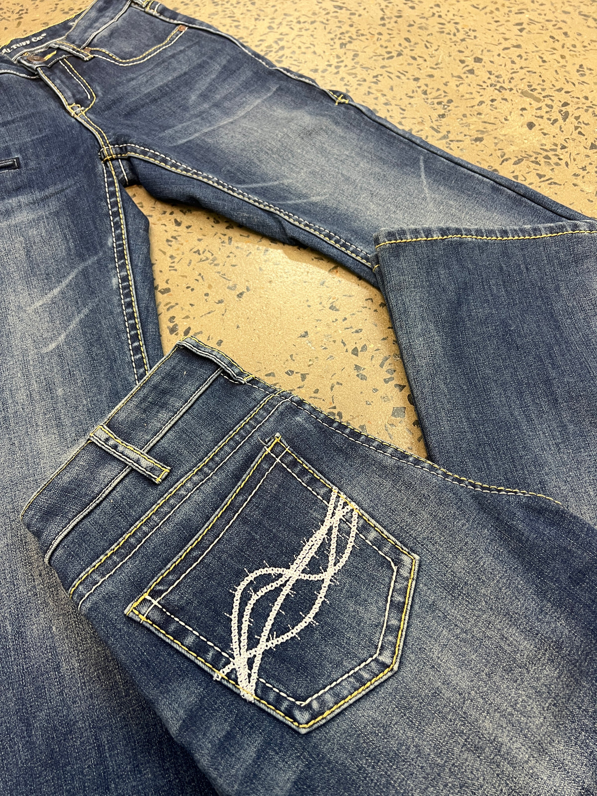 Cowgirl Tuff Jeans - DFMI Medium Flannel