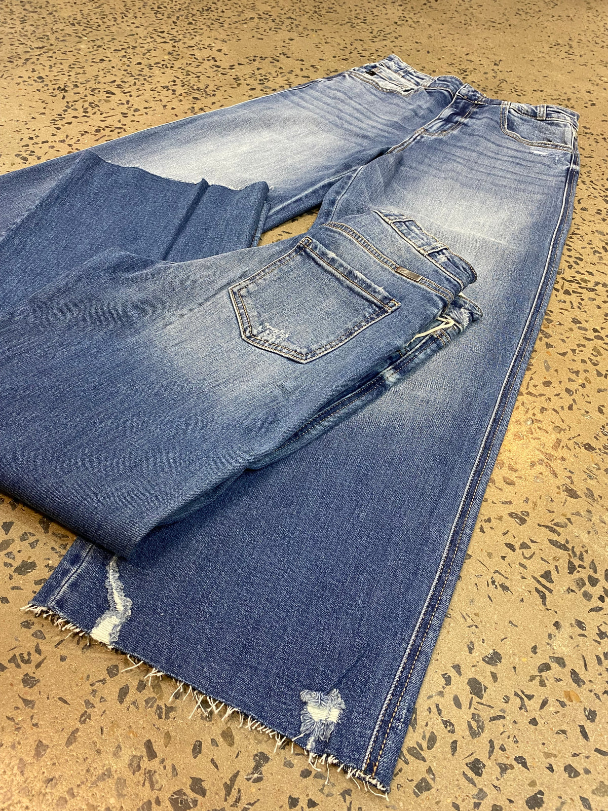 KanCan Jeans - Medium Wash Wide Leg KC9405M