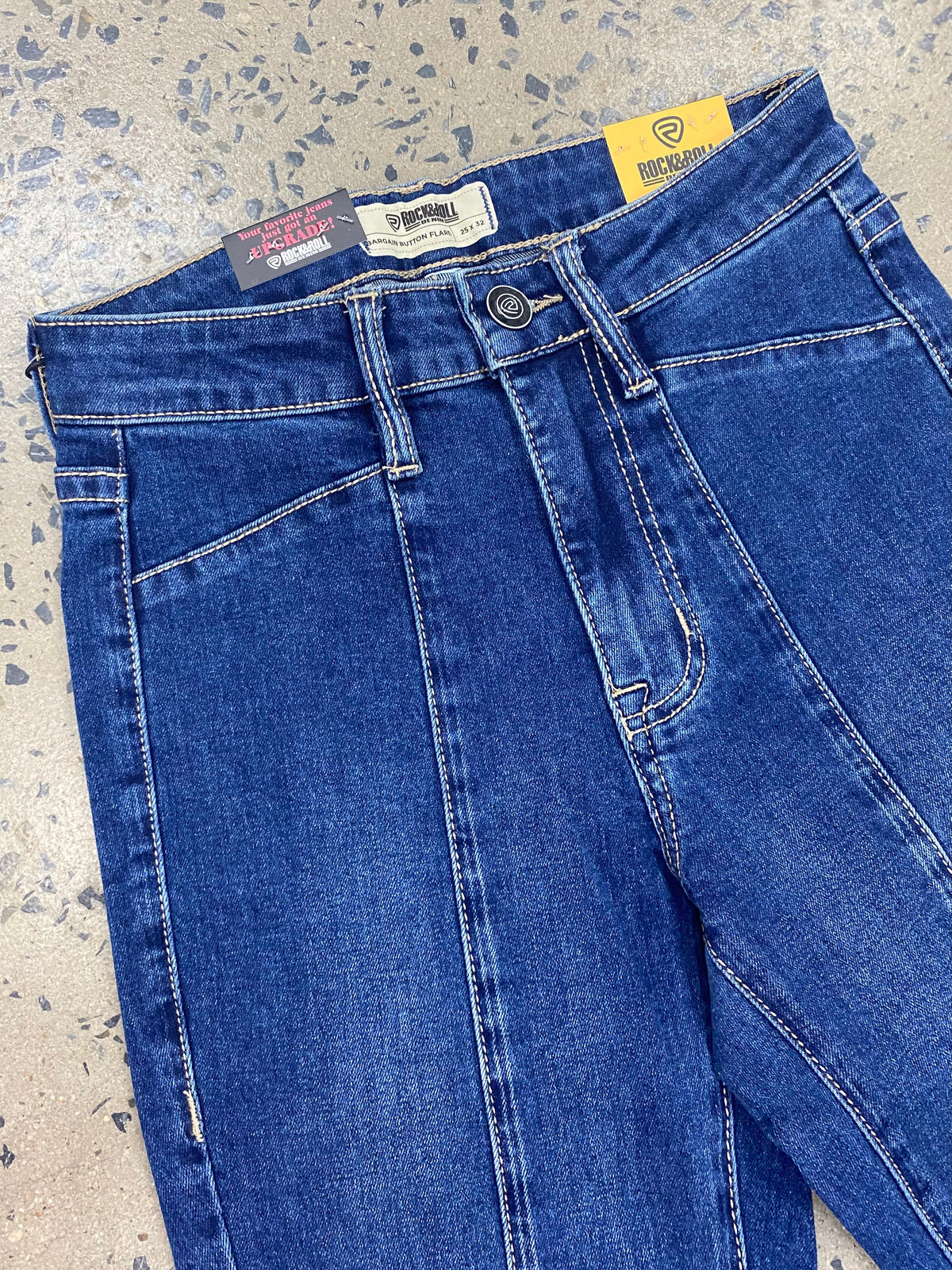 Rock & Roll Cowgirl Jeans - BW6PD06329 - High Rise Flare