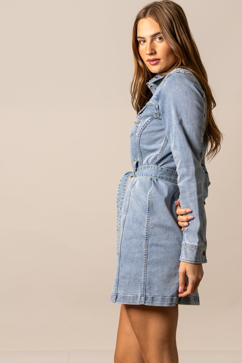 Kimes Winslow Trucker Dress - Light Wash Indigo