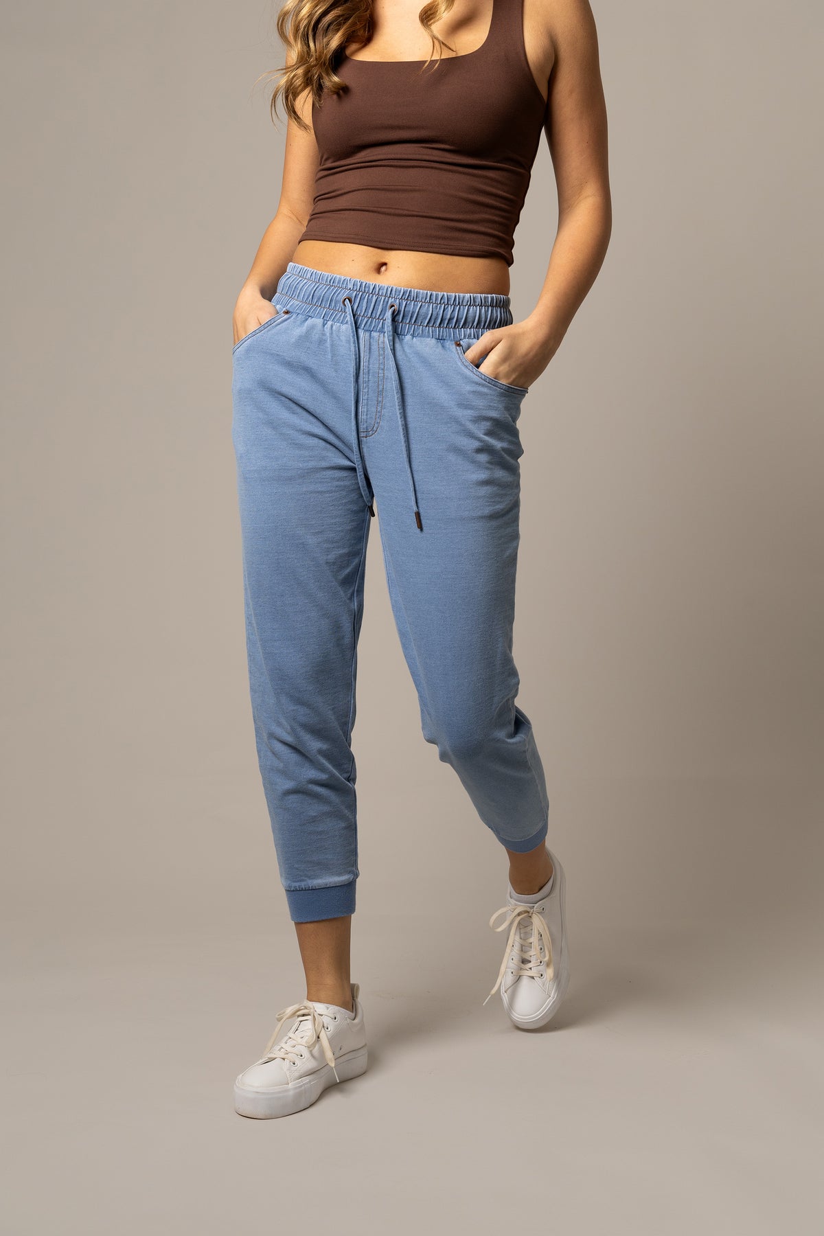 Kimes Ranch Joanie Jogger - Light Wash Indigo