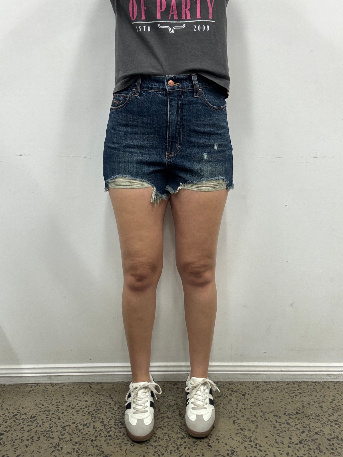 Kimes Ranch Shorts - Daisy Dark Wash
