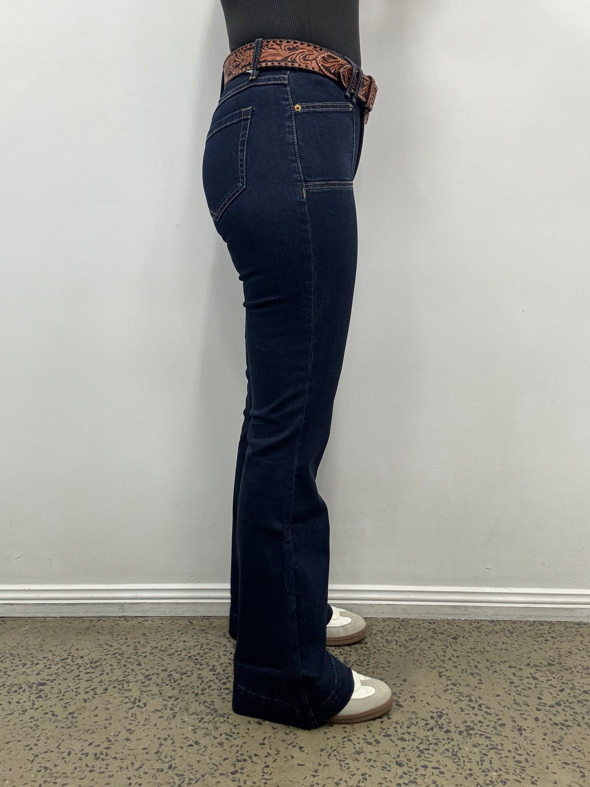 Rock & Roll Cowgirl Jeans - BW5HD09090 - Carpenter Pocket High Rise Trouser