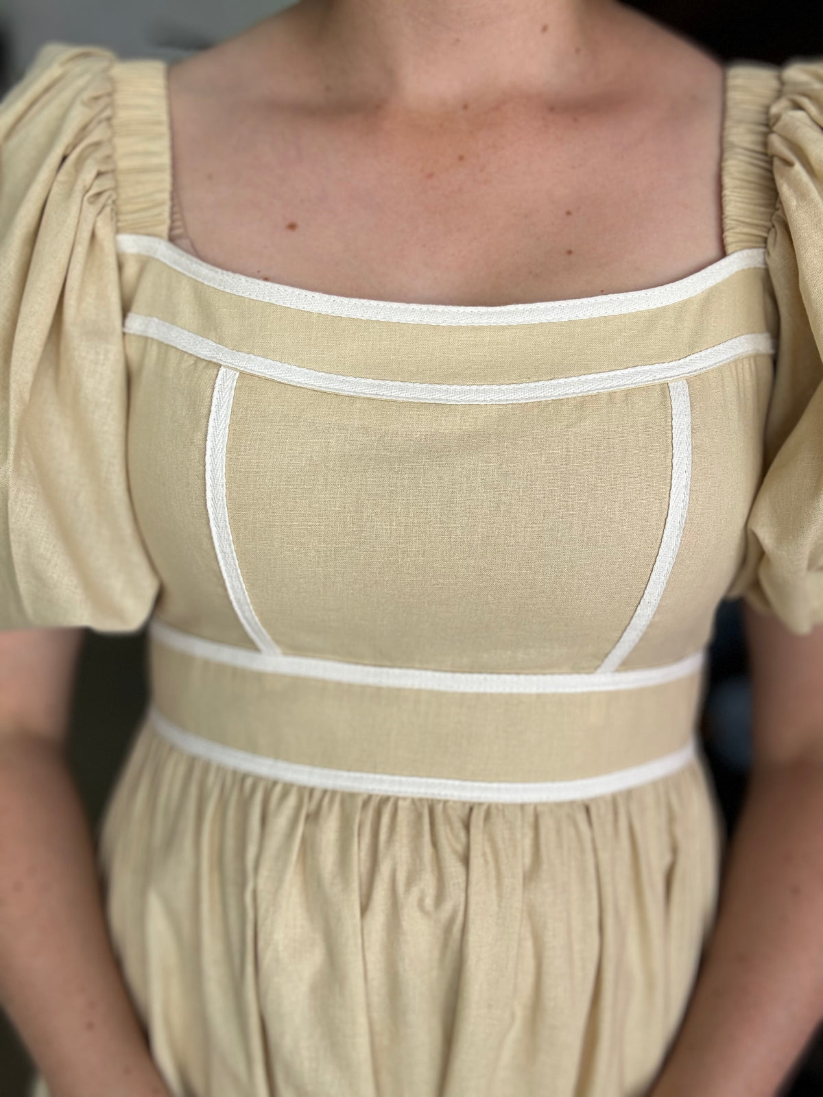 Raelynn Dress - Blonde