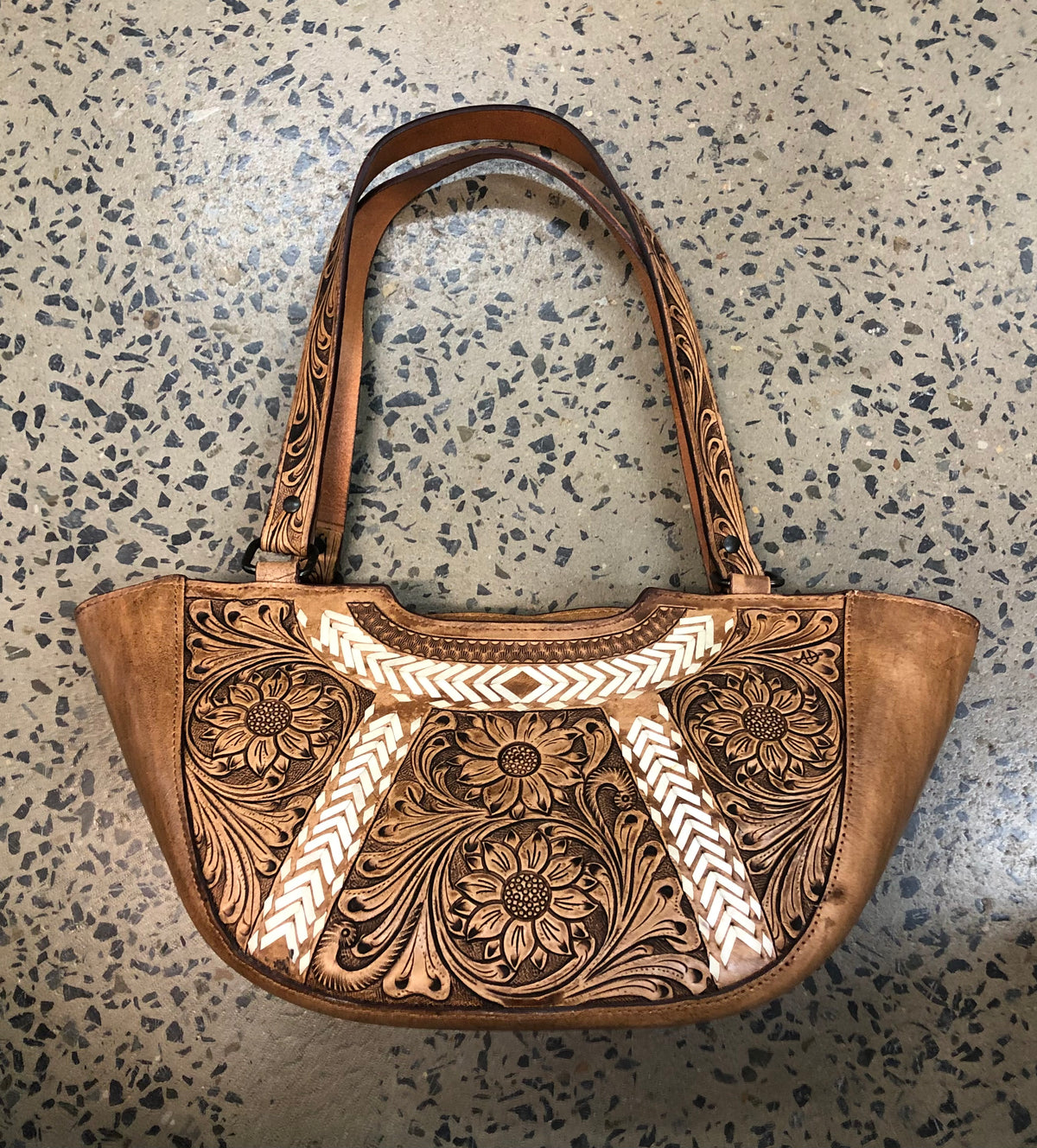 Toni - Leather Handbag