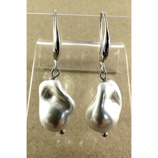 Earrings - Silver Shell Pearl Drop