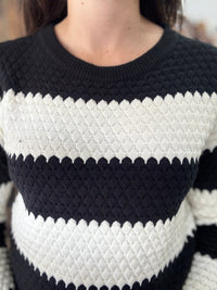 Wren Knit - Black & White