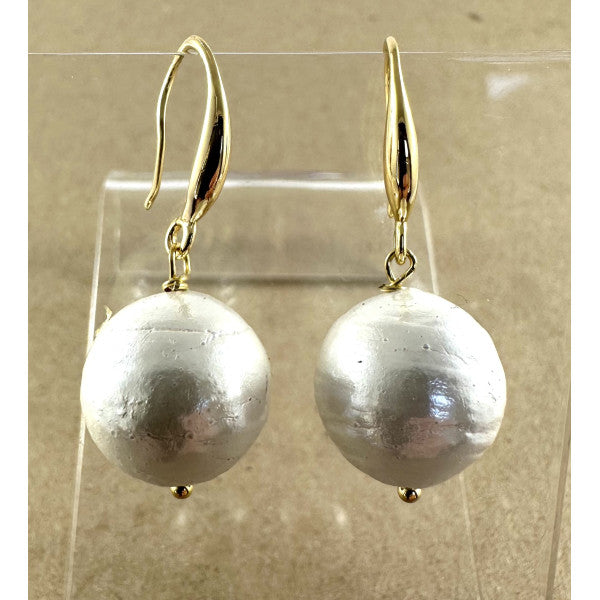 Earrings - Gold Shell Pearl Drop