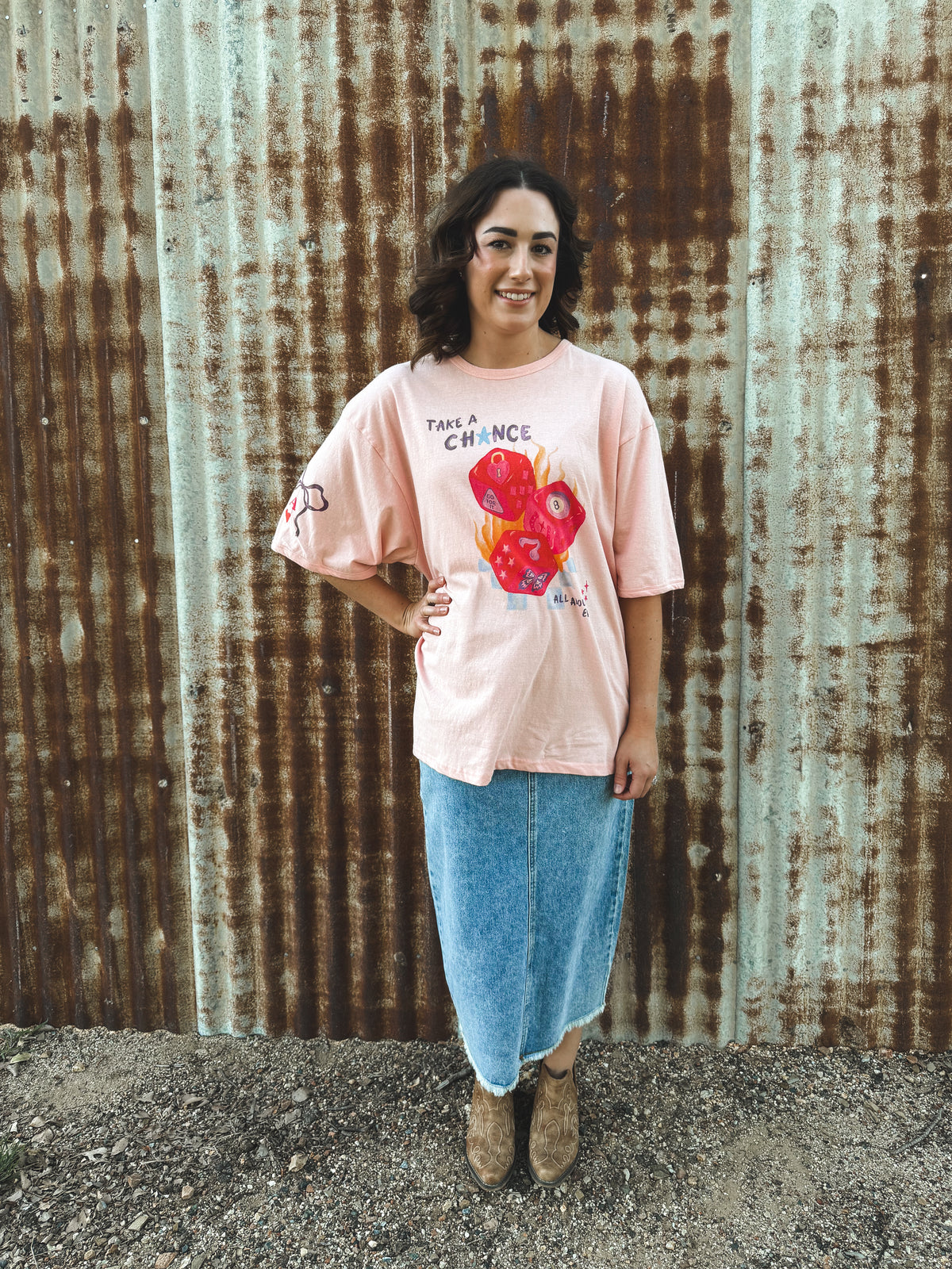 Snake Eyes Oversized Tee - Light Pink