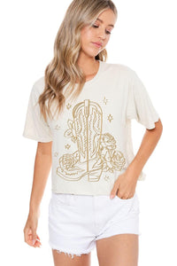 Puff Cowboy Boots And Rose Tee - Bone