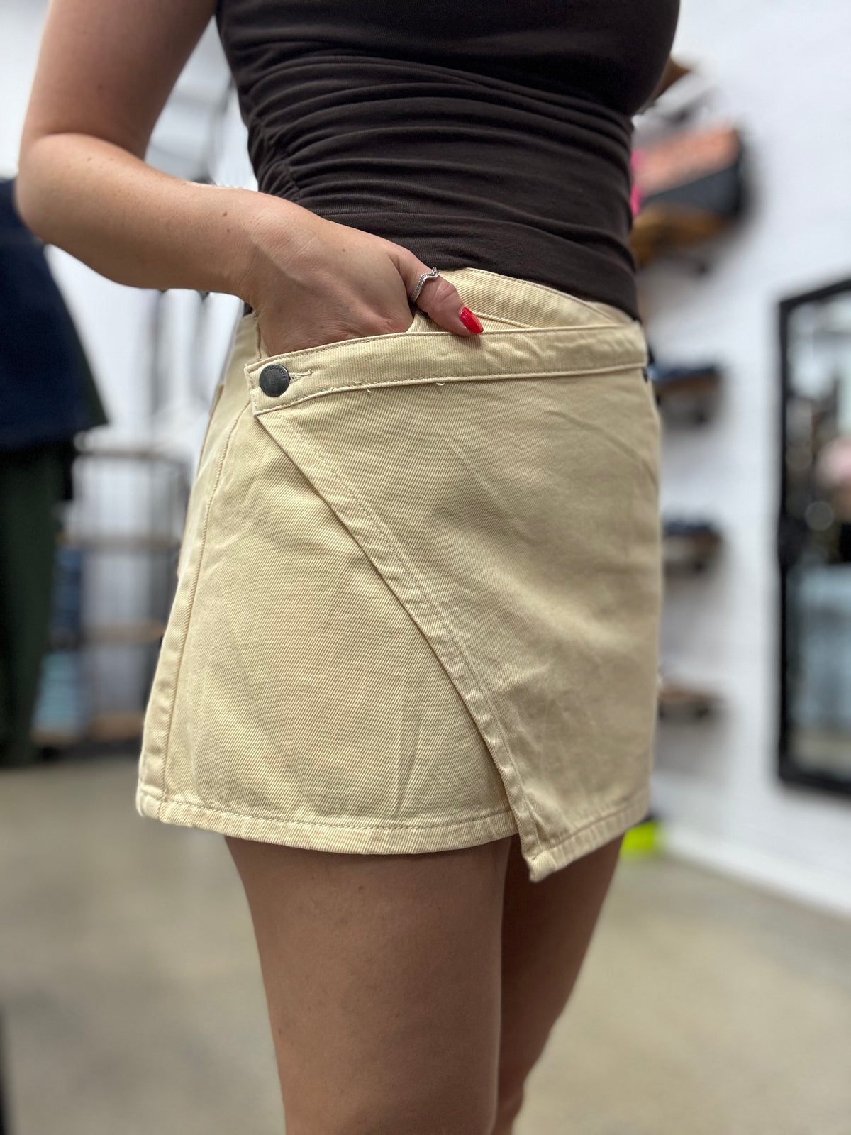 Lenni Mini Skort - Butter