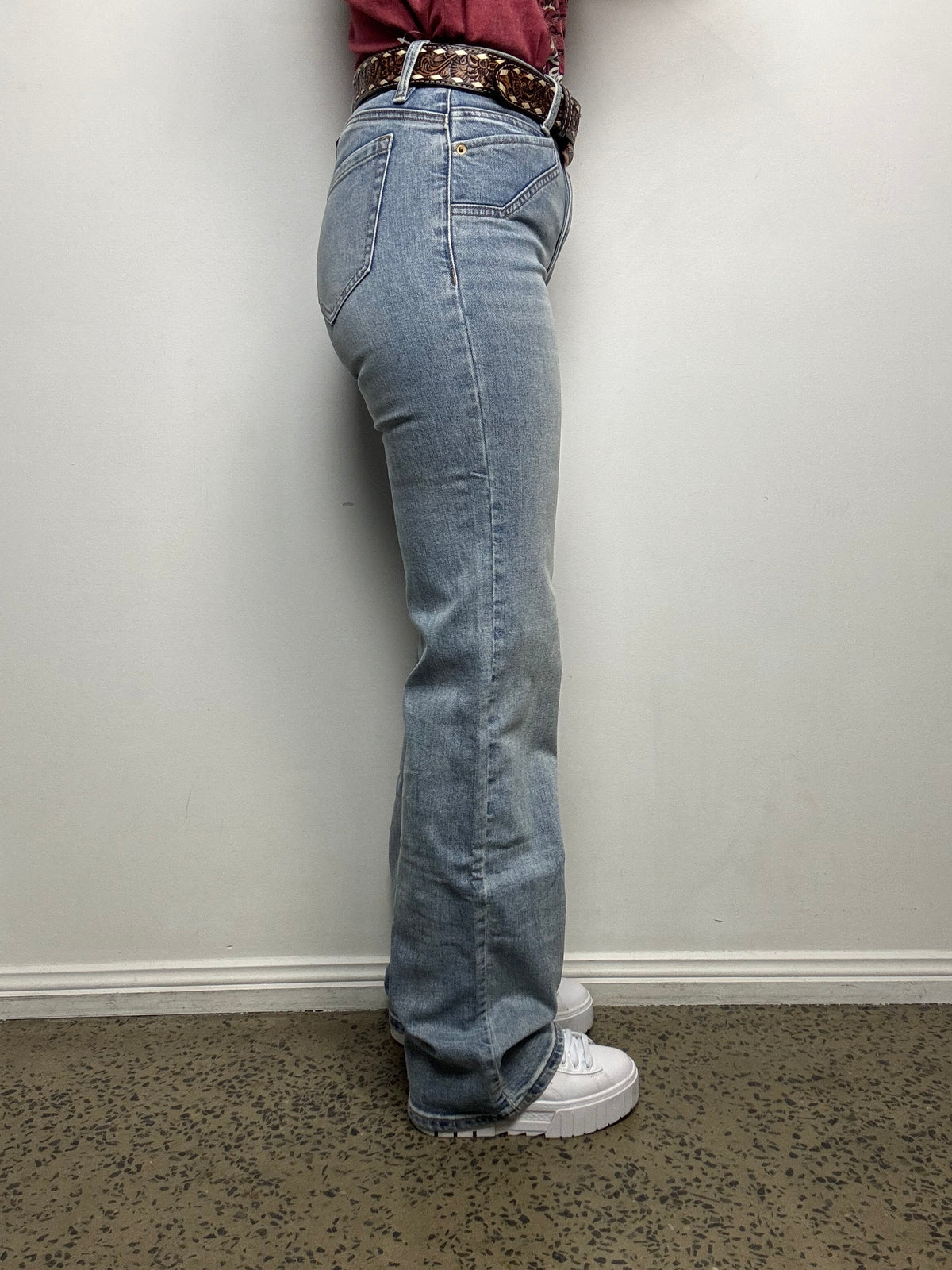Rock & Roll Cowgirl Jeans - BW6HD09777 - Scalloped Pocket High Rise Wide Leg