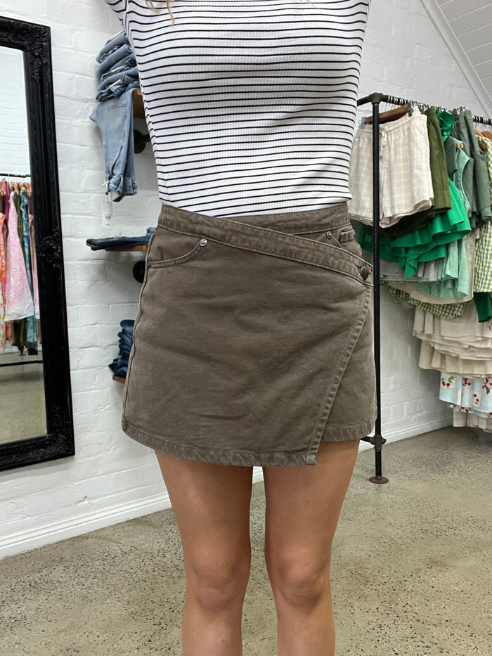 Lenni Mini Skort - Cocoa