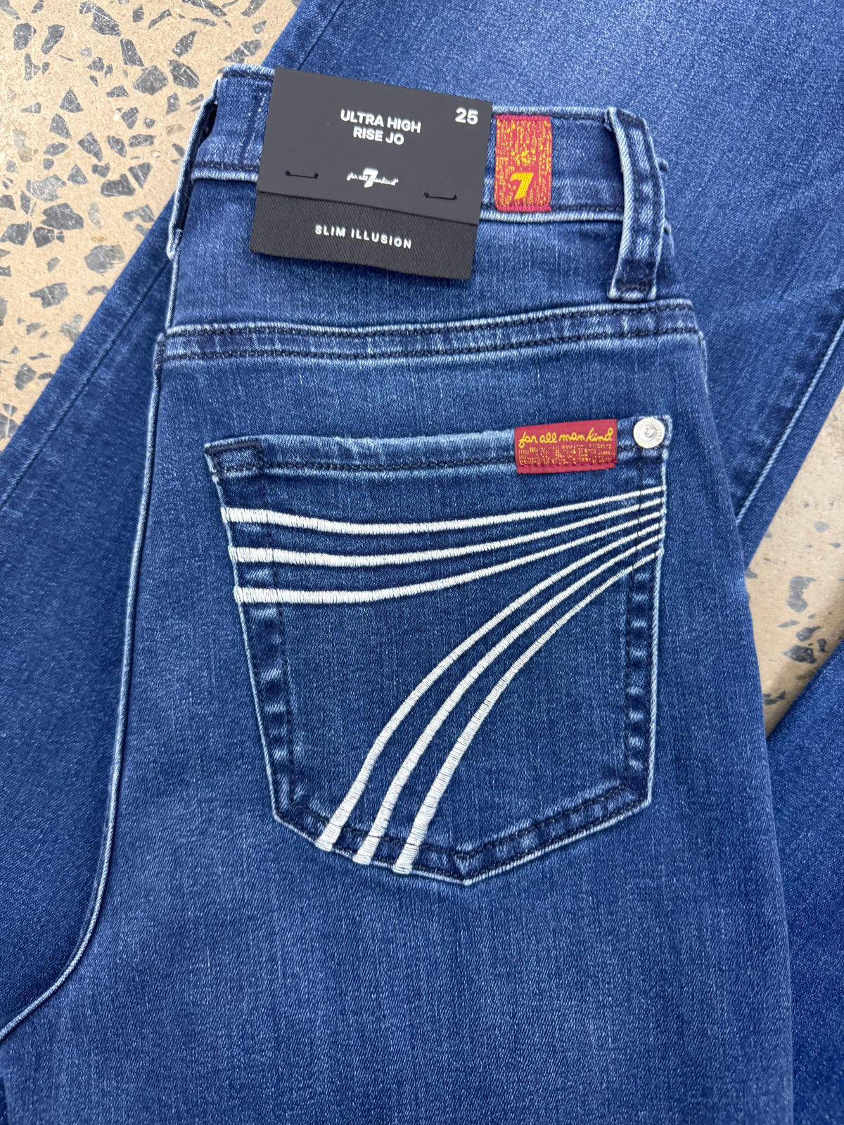 7 For All Mankind - Ultra High Rise Jo Crater