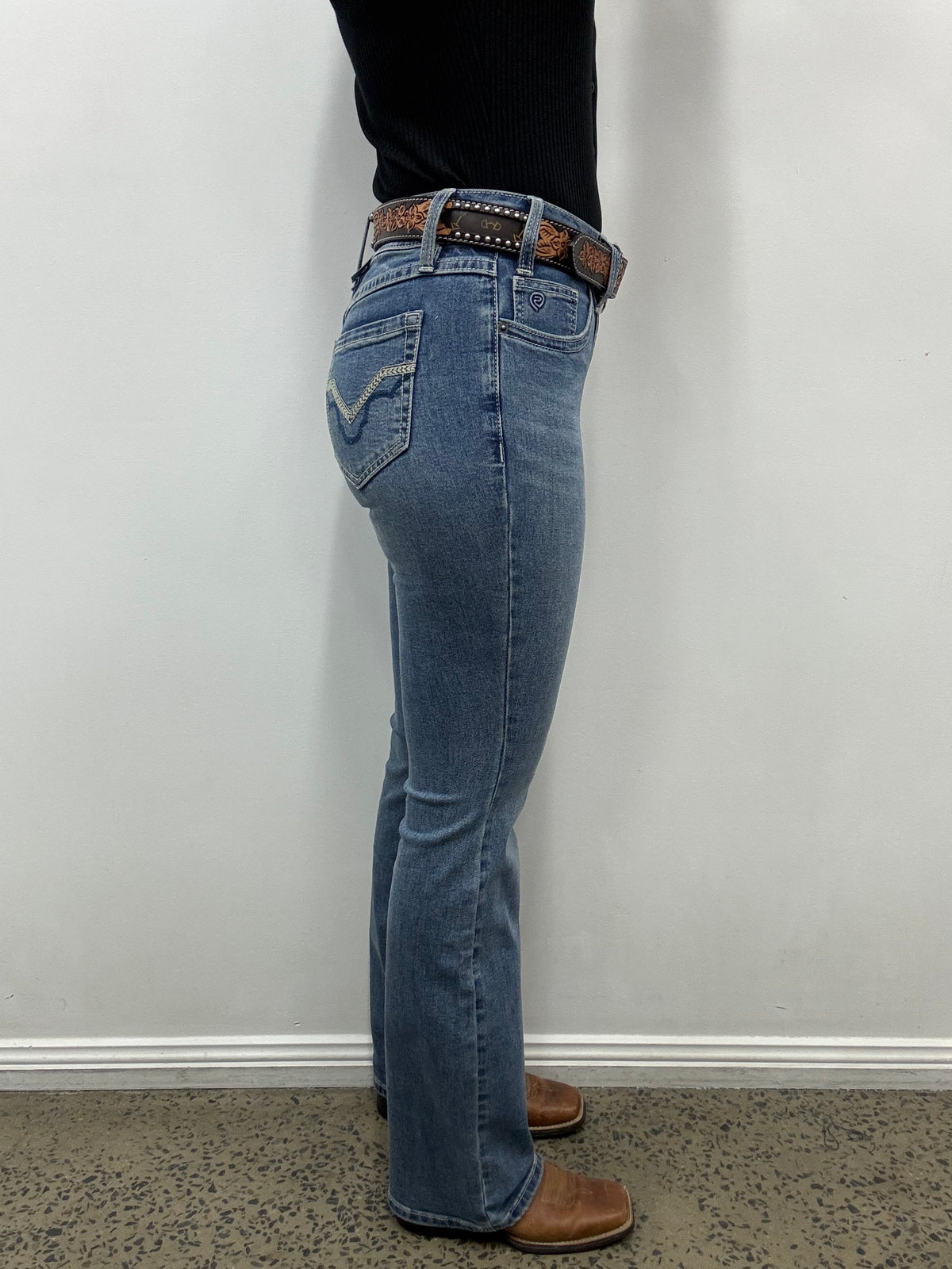 Rock & Roll Cowgirl Jeans - BW4RD08486 - Mid Rise Riding Fit