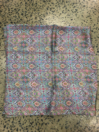 Wild Rag - Riveren (Blue/Pink Paisley)