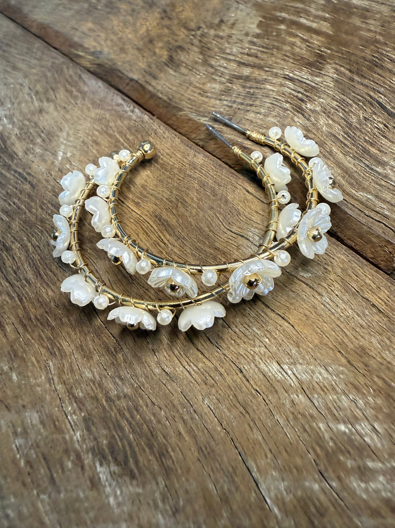 Earrings - Pearl Dainty Flower Hoop