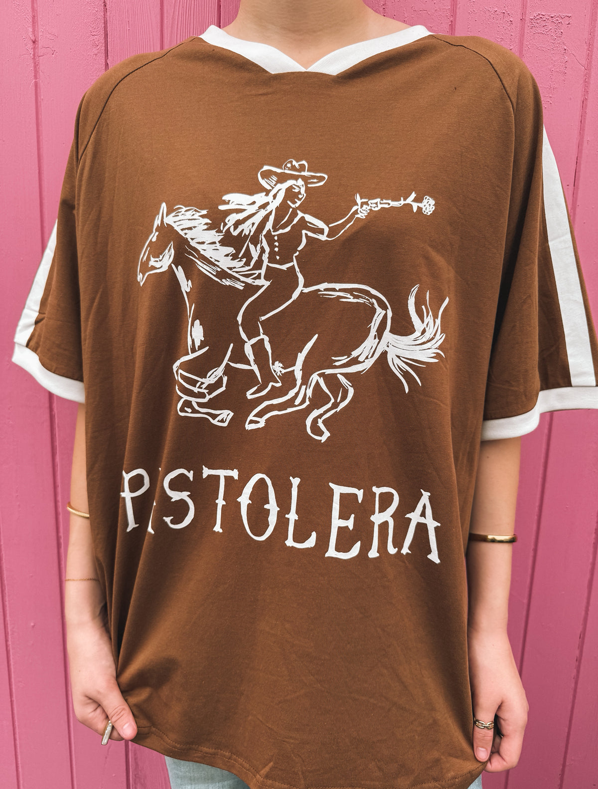 Pistolera Oversized Tee - Brown & White