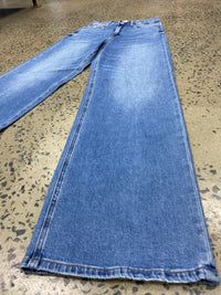 CC Western Jeans - Signature Boomer Boyfriend