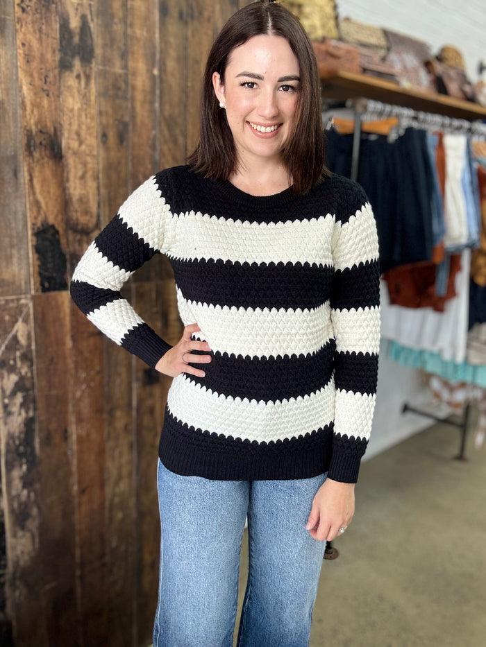 Wren Knit - Black & White