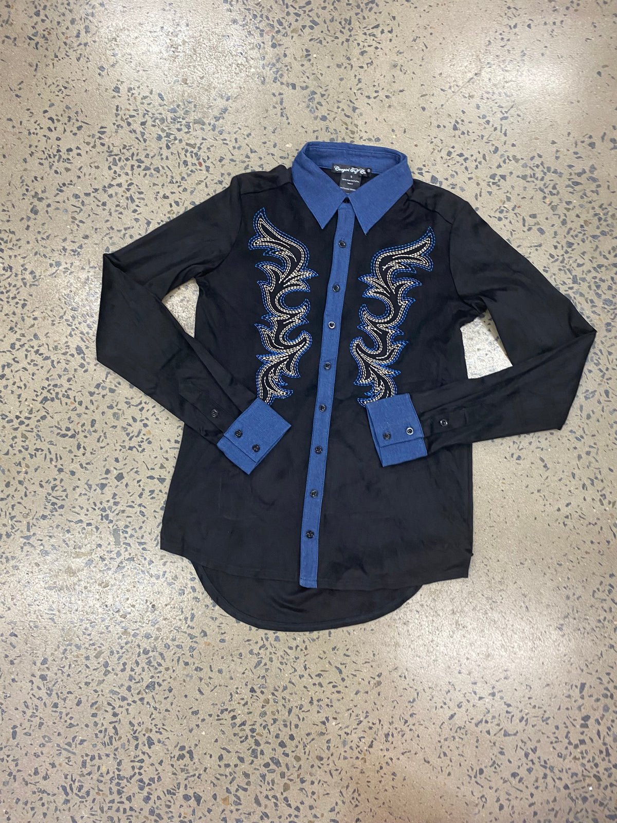 Cowgirl Tuff Pullover Arena Shirt - Black With Western Swirl Embroidery