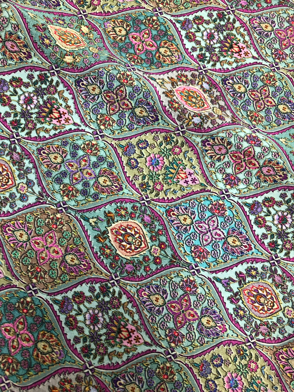 Wild Rag - Riveren (Blue/Pink Paisley)