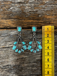 Aria - Dangle Turquoise Earring