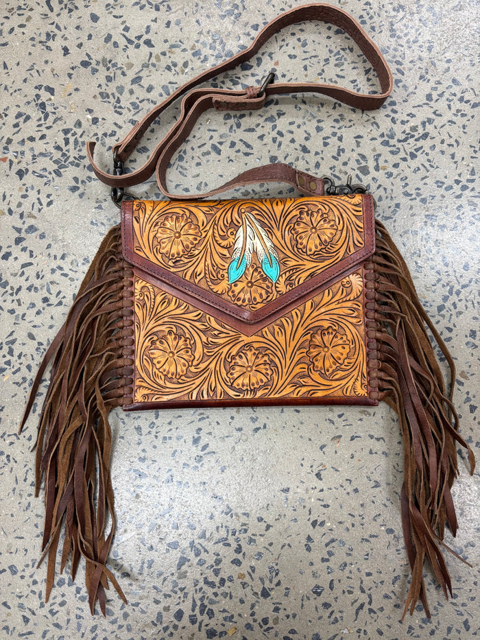 Surrey - Crossbody Clutch